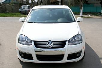 2005 Volkswagen Jetta Pictures