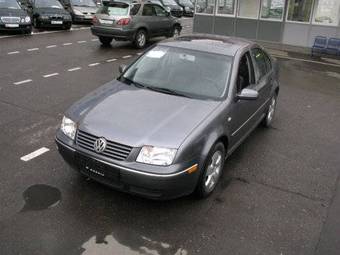 2005 Volkswagen Jetta Pics