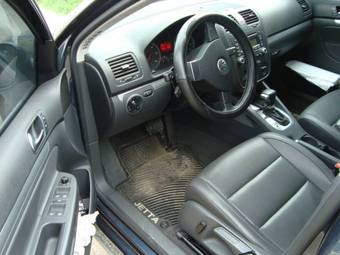 2005 Volkswagen Jetta Pictures