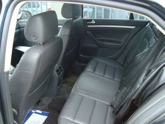 2005 Volkswagen Jetta Photos