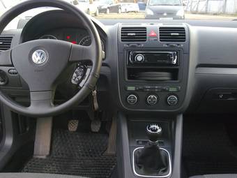 2008 Volkswagen Jetta Photos