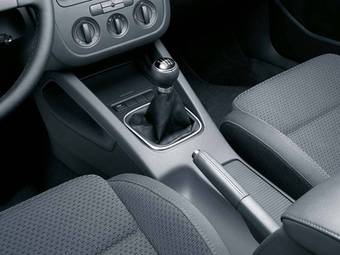 2009 Volkswagen Jetta Photos