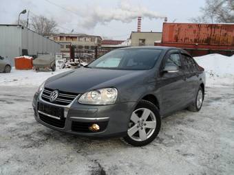 2010 Volkswagen Jetta Photos