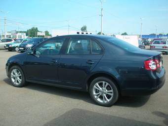 2010 Volkswagen Jetta Pictures