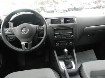 2011 Volkswagen Jetta Images
