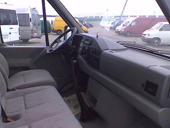 2002 Volkswagen LT Photos