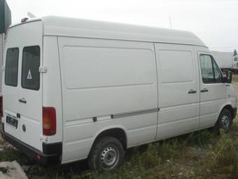 2003 Volkswagen LT Photos