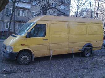 2004 Volkswagen LT Pics