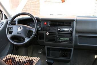 2001 Volkswagen Multiven Photos