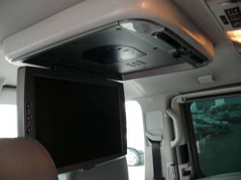 2004 Volkswagen Multiven Pictures