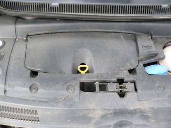 2004 Volkswagen Multiven Pictures