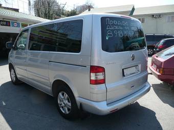 2007 Volkswagen Multiven Photos