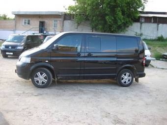 2008 Volkswagen Multiven Photos