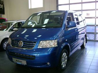 2008 Volkswagen Multiven Photos