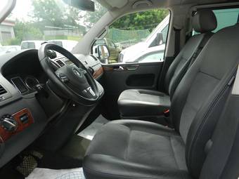 2010 Volkswagen Multiven Images