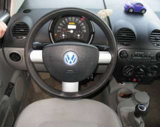 2001 Volkswagen New Beetle Pics