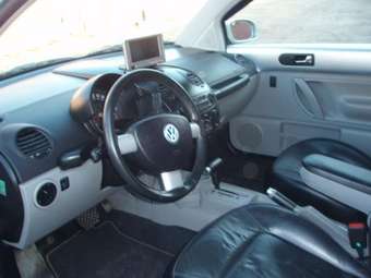 2001 Volkswagen New Beetle Photos