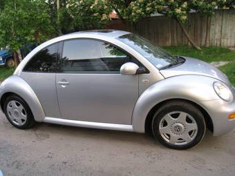 2001 Volkswagen New Beetle Photos