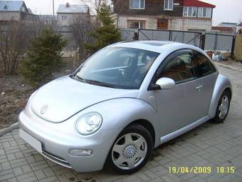 2001 Volkswagen New Beetle Photos