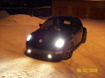 2002 Volkswagen New Beetle Photos