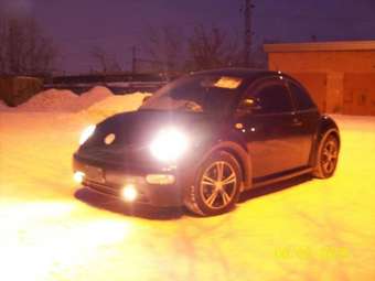 2002 Volkswagen New Beetle Pictures