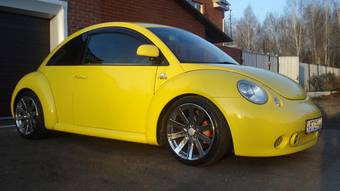 2002 Volkswagen New Beetle Pictures