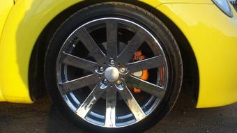 2002 Volkswagen New Beetle Photos