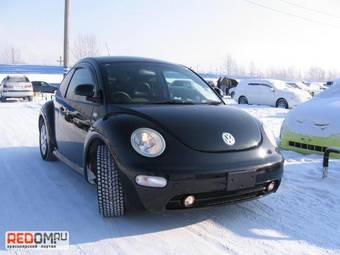 2002 Volkswagen New Beetle Photos