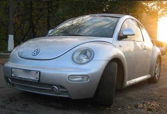 2002 Volkswagen New Beetle Photos