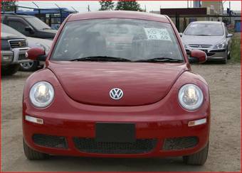 2005 Volkswagen New Beetle Pictures