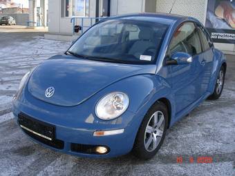 2007 Volkswagen New Beetle Photos