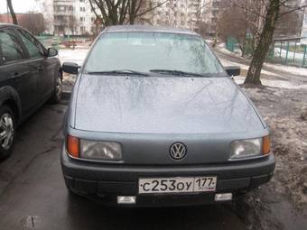 1988 Volkswagen Passat Photos