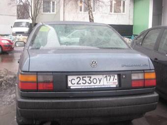 1988 Volkswagen Passat Photos