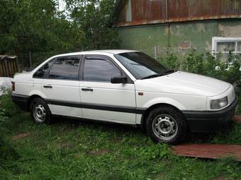 1988 Volkswagen Passat Photos