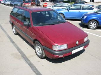 1989 Volkswagen Passat Photos