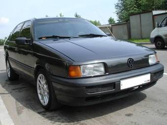 1989 Volkswagen Passat Photos