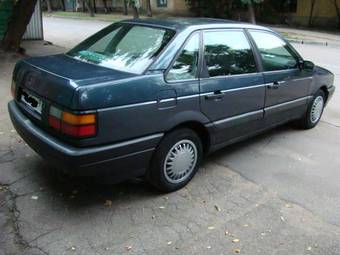 1989 Volkswagen Passat Wallpapers