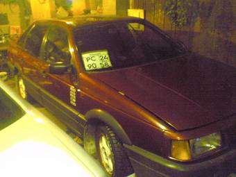 1990 Volkswagen Passat Images