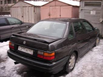 1990 Volkswagen Passat Wallpapers