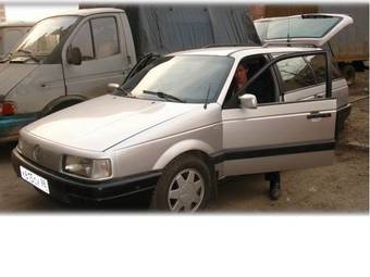 1990 Volkswagen Passat Pictures