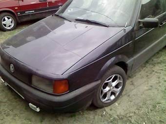 1990 Volkswagen Passat Photos