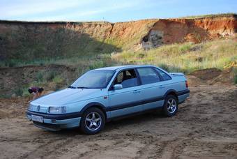 1990 Volkswagen Passat Pictures