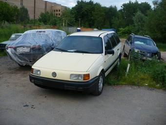 1990 Volkswagen Passat Photos