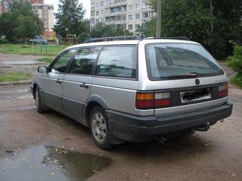 1990 Volkswagen Passat Photos