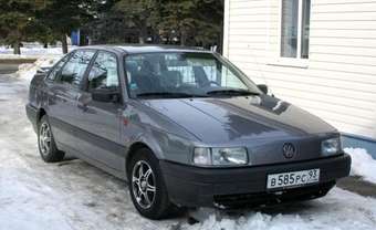 1991 Volkswagen Passat Photos