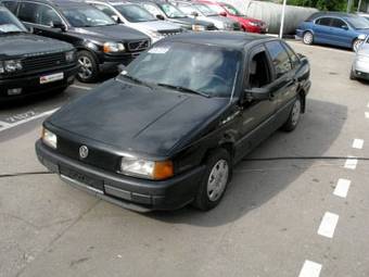 1991 Volkswagen Passat Photos