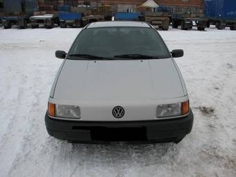 1992 Volkswagen Passat Pictures