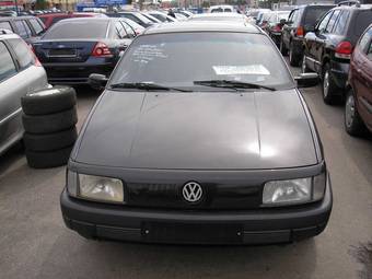1992 Volkswagen Passat Photos