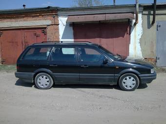 1992 Volkswagen Passat Photos