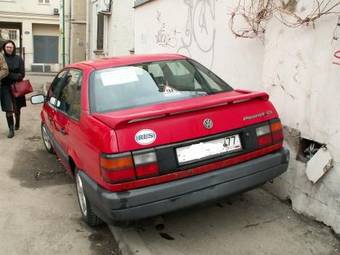 1993 Volkswagen Passat Pictures